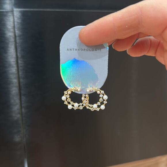 Anthropologie Pearl gold tone earrings - Picture 2 of 4